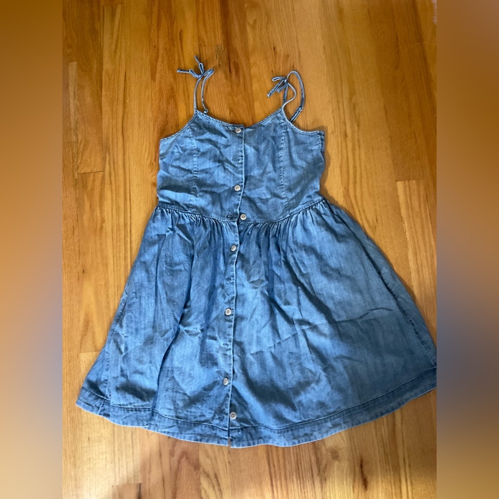 Polo Ralph Lauren denim dress. Size: 14 girls